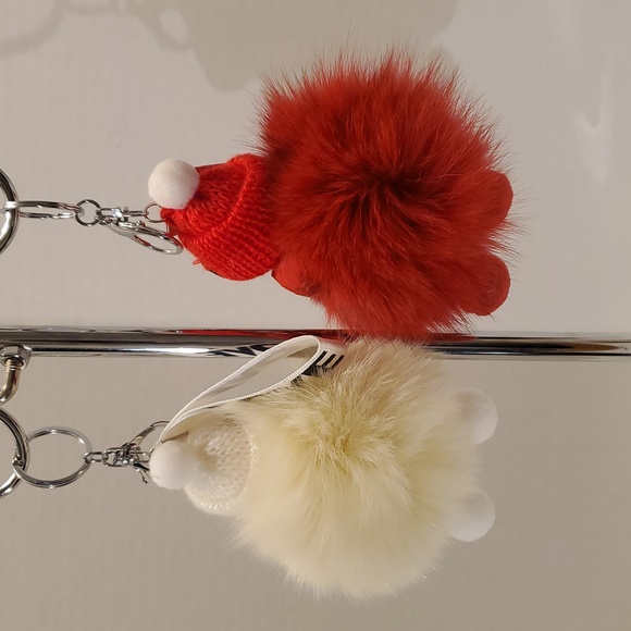 HDSP Red and Cream Fluffy Keychain Set - Picture 2 of 2